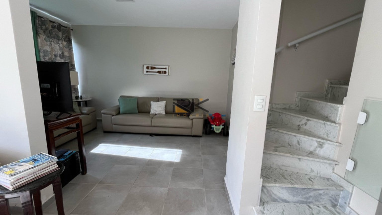 Imagem Casa de Condomínio com 3 Quartos à Venda, 109 m² em Enseada - Ubatuba