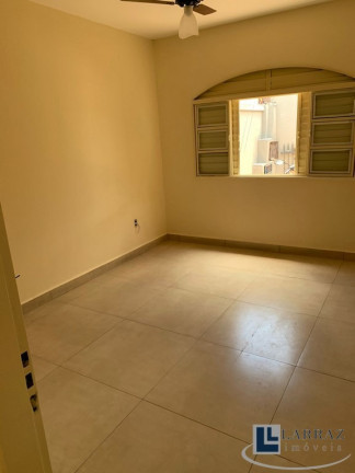 Imagem Casa com 3 Quartos à Venda, 95 m² em Vila Mariana - Ribeirão Preto Imagem Casa com 3 Quartos à Venda, 95 m² em Vila Mariana - Ribeirão Preto