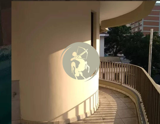 Imagem Casa com 4 Quartos à Venda, 339 m² em Embare - Santos Imagem Casa com 4 Quartos à Venda, 339 m² em Embare - Santos
