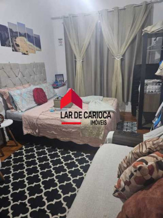 Imagem Imóvel com 1 Quarto à Venda, 23 m² em Copacabana - Rio De Janeiro Imagem Imóvel com 1 Quarto à Venda, 23 m² em Copacabana - Rio De Janeiro