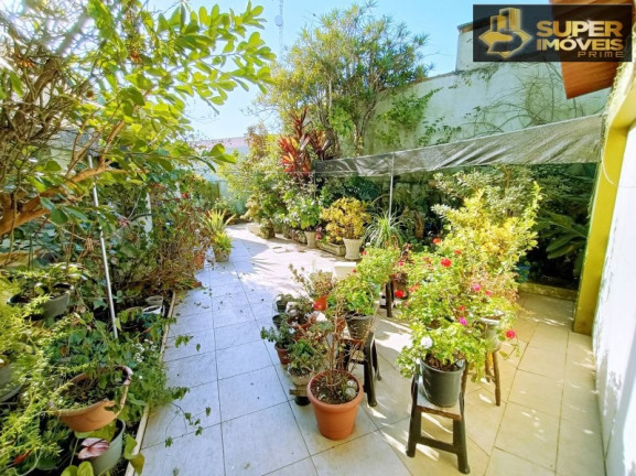 Imagem Casa com 4 Quartos à Venda, 344 m² em Centro - Pelotas