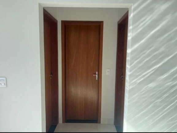 Imagem Casa à Venda, em Horto Florestal - Sorocaba Imagem Casa à Venda, em Horto Florestal - Sorocaba