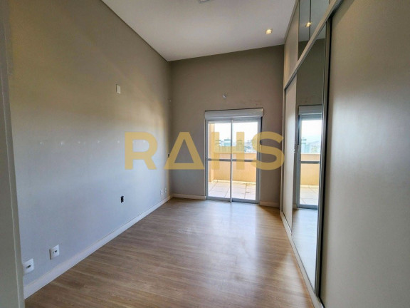 Imagem Cobertura com 3 Quartos à Venda, 169 m² em Santo Antônio - Joinville