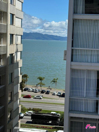 Imagem Apartamento com 3 Quartos à Venda, 110 m² em Centro - Florianópolis Imagem Apartamento com 3 Quartos à Venda, 110 m² em Centro - Florianópolis