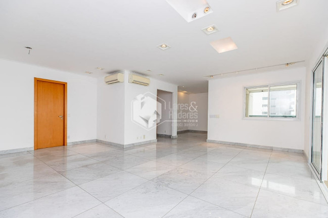 Imagem Apartamento com 3 Quartos à Venda, 190 m² em Jardim Paulista - São Paulo Imagem Apartamento com 3 Quartos à Venda, 190 m² em Jardim Paulista - São Paulo