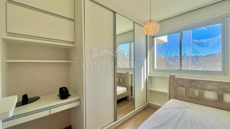 Imagem Apartamento com 2 Quartos à Venda, 75 m² em Barreiros - São José