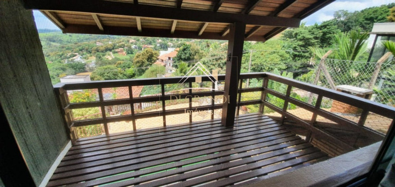 Imagem Casa com 3 Quartos à Venda, 242 m² em Colinas Do Ermitage (sousas) - Campinas Imagem Casa com 3 Quartos à Venda, 242 m² em Colinas Do Ermitage (sousas) - Campinas