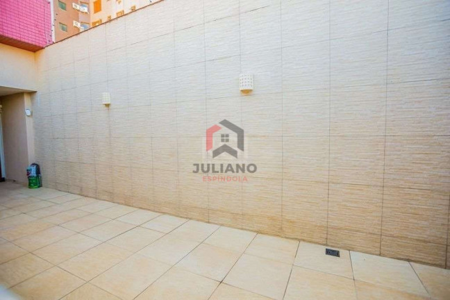 Imagem Casa com 4 Quartos à Venda, 376 m² em Jardim Itu - Porto Alegre Imagem Casa com 4 Quartos à Venda, 376 m² em Jardim Itu - Porto Alegre