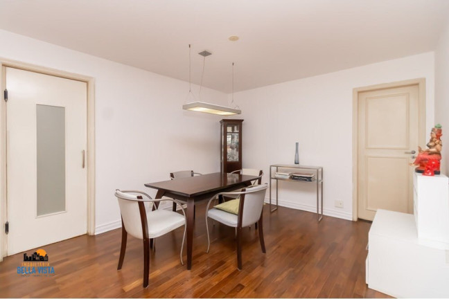 Imagem Apartamento com 3 Quartos à Venda, em Moema - São Paulo Imagem Apartamento com 3 Quartos à Venda, em Moema - São Paulo