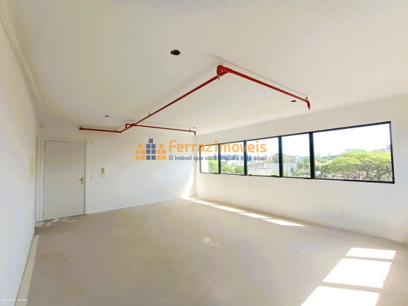 Imagem Sala Comercial à Venda, 42 m² em Cristal - Porto Alegre Imagem Sala Comercial à Venda, 42 m² em Cristal - Porto Alegre