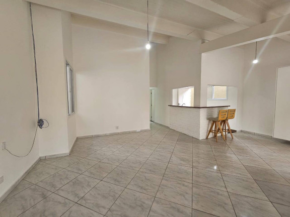 Imagem Casa com 4 Quartos à Venda, 166 m² em Centro - Ubatuba Imagem Casa com 4 Quartos à Venda, 166 m² em Centro - Ubatuba