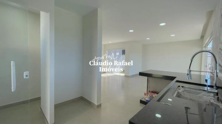 Imagem Casa com 3 Quartos à Venda, 135 m² em Caravelas - Armação Dos Búzios