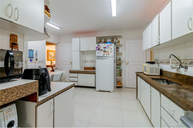 Imagem Apartamento com 4 Quartos à Venda, 181 m² em Higienópolis - São Paulo Imagem Apartamento com 4 Quartos à Venda, 181 m² em Higienópolis - São Paulo