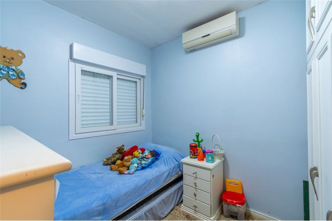 Imagem Casa com 3 Quartos à Venda, em Olaria - Canoas Imagem Casa com 3 Quartos à Venda, em Olaria - Canoas