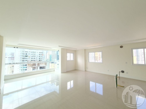 Imagem Apartamento com 3 Quartos à Venda, 136 m² em Centro - Balneário Camboriú Imagem Apartamento com 3 Quartos à Venda, 136 m² em Centro - Balneário Camboriú