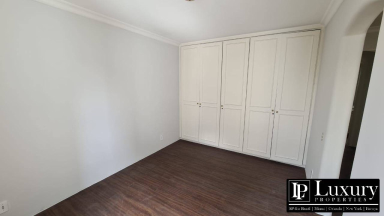 Imagem Apartamento com 2 Quartos à Venda, 135 m² em Real Parque - São Paulo Imagem Apartamento com 2 Quartos à Venda, 135 m² em Real Parque - São Paulo
