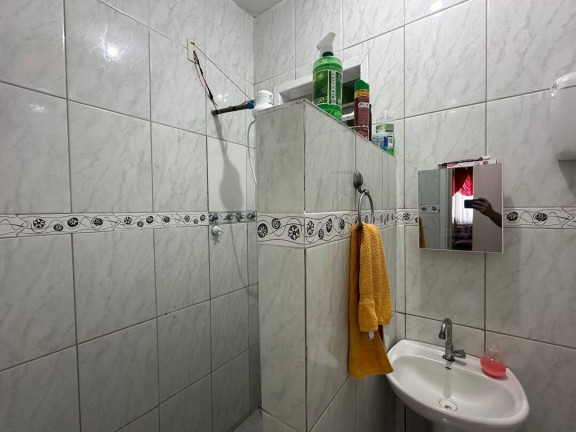 Imagem Casa com 6 Quartos à Venda, 200 m² em Centro - Balneário Barra Do Sul Imagem Casa com 6 Quartos à Venda, 200 m² em Centro - Balneário Barra Do Sul