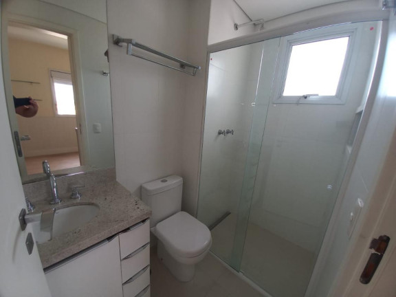 Imagem Imóvel com 3 Quartos à Venda, 127 m² Imagem Imóvel com 3 Quartos à Venda, 127 m²