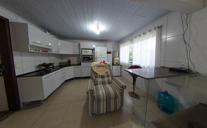 Imagem Sobrado com 5 Quartos à Venda, em São João Do Rio Vermelho - Florianópolis Imagem Sobrado com 5 Quartos à Venda, em São João Do Rio Vermelho - Florianópolis