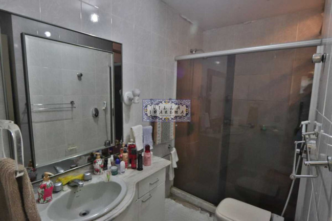Imagem Apartamento com 2 Quartos à Venda, 85 m² em Copacabana - Rio De Janeiro Imagem Apartamento com 2 Quartos à Venda, 85 m² em Copacabana - Rio De Janeiro