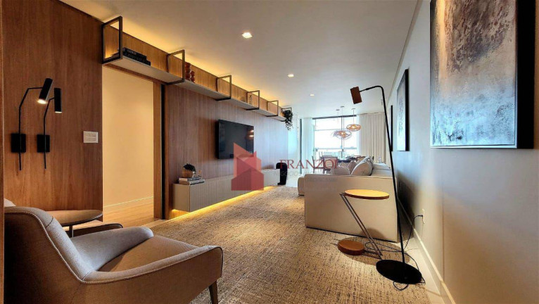 Apartamento com 3 Quartos à Venda, 141 m² em Praia Brava - Itajaí