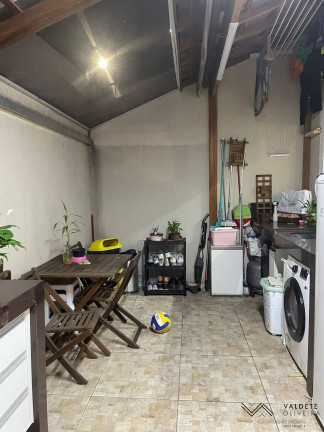 Imagem Casa de Condomínio com 3 Quartos à Venda, em Chácaras São José - São José Dos Campos Imagem Casa de Condomínio com 3 Quartos à Venda, em Chácaras São José - São José Dos Campos