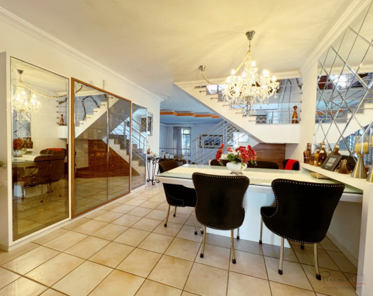 Imagem Casa com 3 Quartos à Venda, 360 m² em Itaguaçu - Florianópolis Imagem Casa com 3 Quartos à Venda, 360 m² em Itaguaçu - Florianópolis