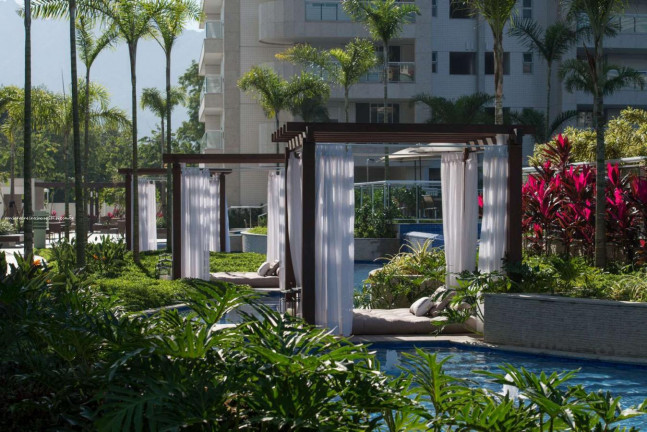 Imagem Apartamento com 4 Quartos à Venda,  em Barra Da Tijuca - Rio De Janeiro