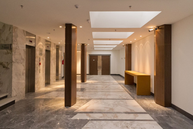 Imagem Sala Comercial à Venda, 939 m² em Centro - Curitiba