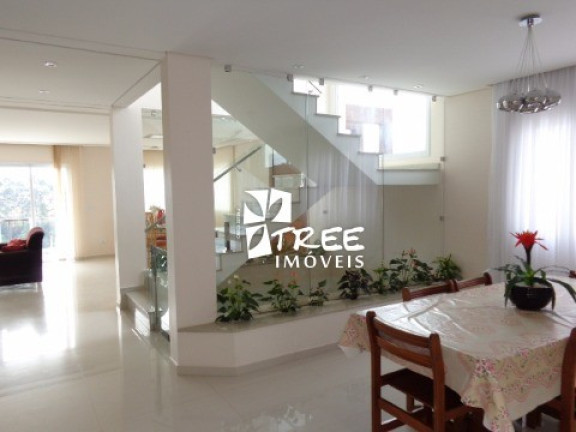 Imagem Casa com 3 Quartos à Venda, 300 m² em Residencial Real Park - Arujá Imagem Casa com 3 Quartos à Venda, 300 m² em Residencial Real Park - Arujá
