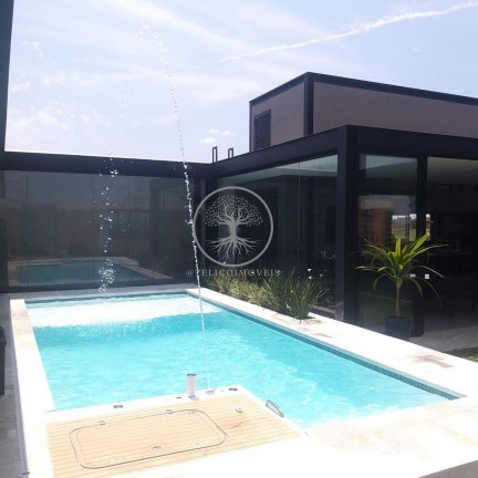 Imagem Casa de Condomínio com 3 Quartos à Venda, 390 m²