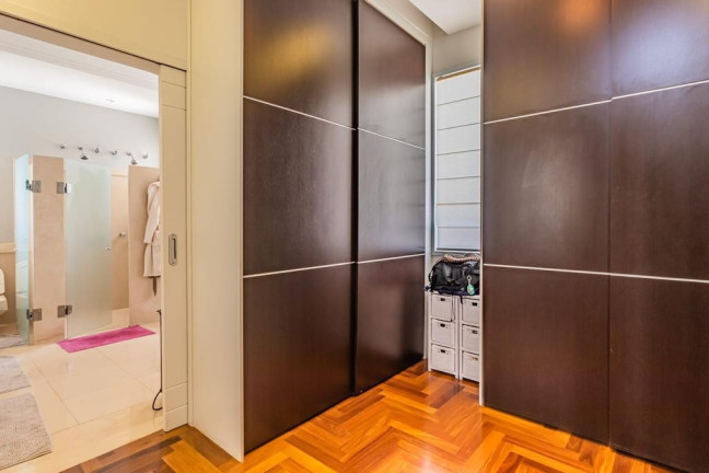 Imagem Sobrado com 3 Quartos à Venda, 350 m² em Loteamento Alphaville Campinas - Campinas Imagem Sobrado com 3 Quartos à Venda, 350 m² em Loteamento Alphaville Campinas - Campinas