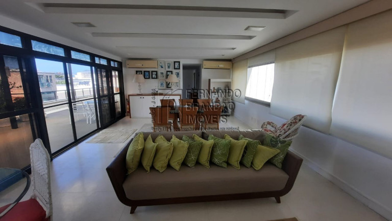 Imagem Imóvel com 3 Quartos à Venda, 430 m² em Leblon - Rio De Janeiro Imagem Imóvel com 3 Quartos à Venda, 430 m² em Leblon - Rio De Janeiro