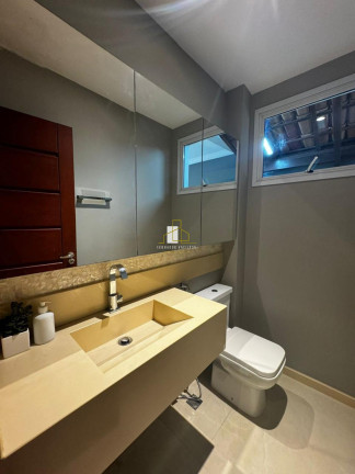 Imagem Casa com 3 Quartos à Venda, 235 m² em Colina De Laranjeiras - Serra
