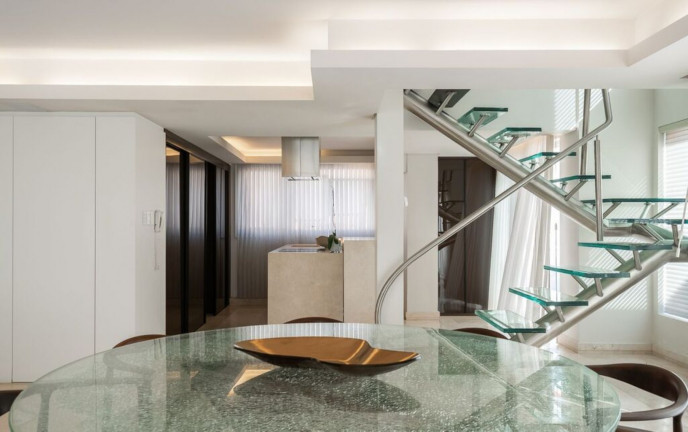 Imagem Imóvel com 2 Quartos à Venda, 276 m² em Jardim Europa - Porto Alegre Imagem Imóvel com 2 Quartos à Venda, 276 m² em Jardim Europa - Porto Alegre