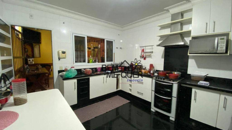Imagem Casa com 3 Quartos à Venda, 350 m² em Vila Pereira Cerca - São Paulo Imagem Casa com 3 Quartos à Venda, 350 m² em Vila Pereira Cerca - São Paulo
