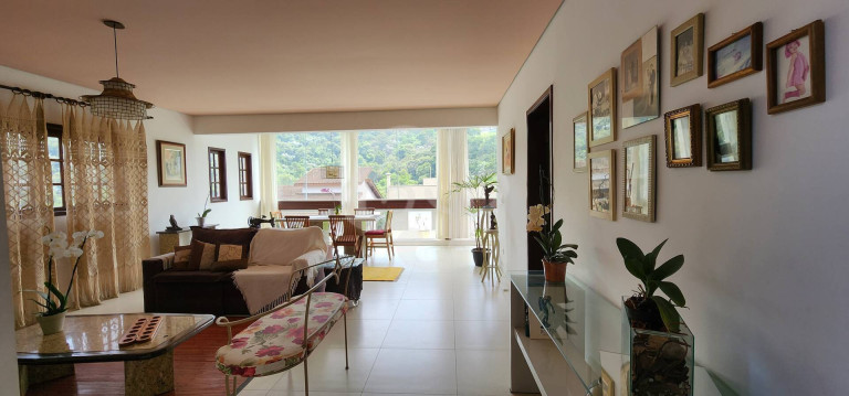 Imagem Casa de Condomínio com 5 Quartos à Venda, 330 m² em Alphaville - Santana De Parnaíba Imagem Casa de Condomínio com 5 Quartos à Venda, 330 m² em Alphaville - Santana De Parnaíba