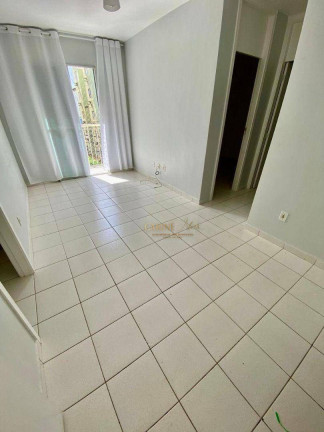Imagem Apartamento com 2 Quartos à Venda, 45 m² em Alto Do Picuaia - Lauro De Freitas