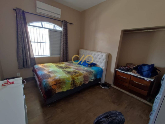 Imagem Casa com 2 Quartos à Venda, 430 m² em Flórida - Praia Grande Imagem Casa com 2 Quartos à Venda, 430 m² em Flórida - Praia Grande
