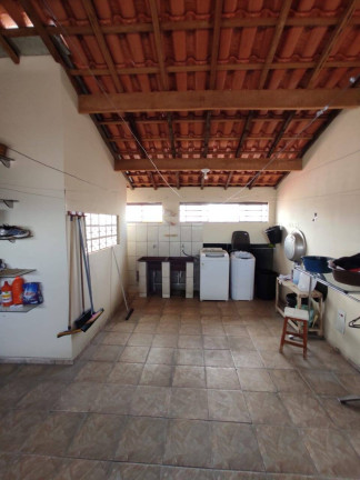 Imagem Casa com 4 Quartos à Venda, 225 m² em Jardim Guaíba - Sorocaba Imagem Casa com 4 Quartos à Venda, 225 m² em Jardim Guaíba - Sorocaba