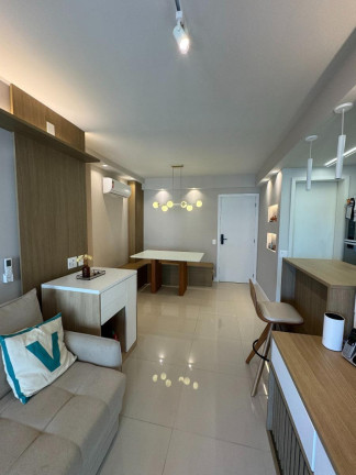 Imagem Apartamento com 2 Quartos à Venda, 72 m² em Flamengo - Rio De Janeiro Imagem Apartamento com 2 Quartos à Venda, 72 m² em Flamengo - Rio De Janeiro