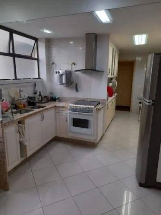Imagem Apartamento com 4 Quartos à Venda, 140 m² em Vila Isabel - Rio De Janeiro Imagem Apartamento com 4 Quartos à Venda, 140 m² em Vila Isabel - Rio De Janeiro
