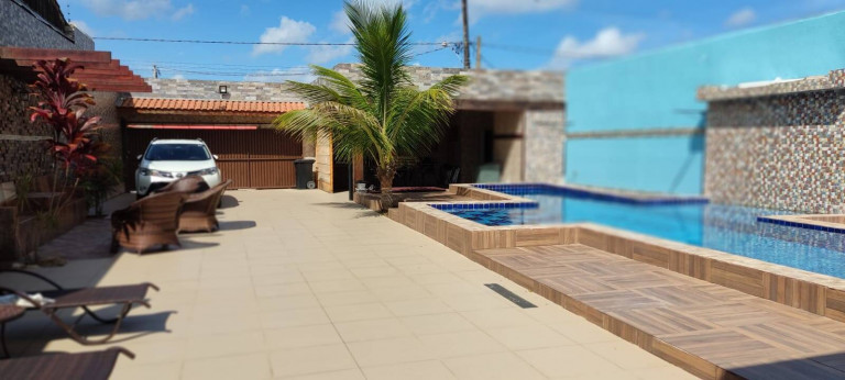 Casa com 3 Quartos à Venda,  em Cibratel Ii - Itanhaém