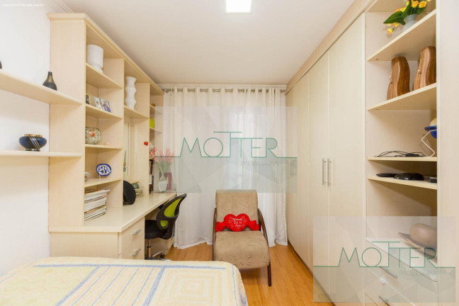Imagem Casa com 4 Quartos à Venda, 293 m² em Seminário - Curitiba