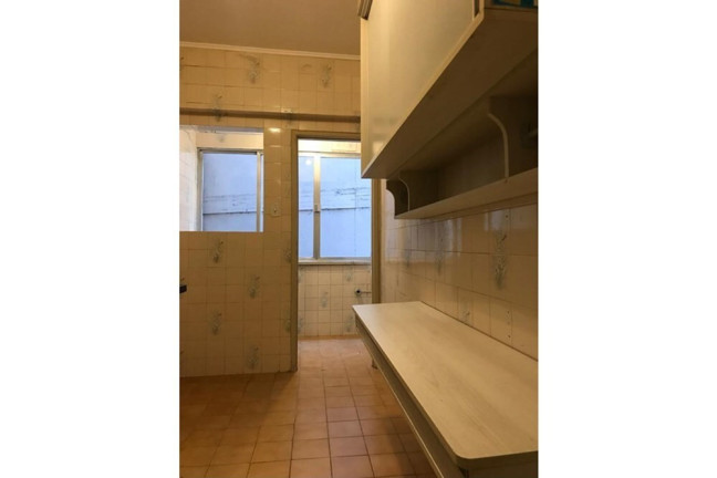 Imagem Imóvel com 2 Quartos à Venda, 81 m² em Centro Histórico - Porto Alegre Imagem Imóvel com 2 Quartos à Venda, 81 m² em Centro Histórico - Porto Alegre