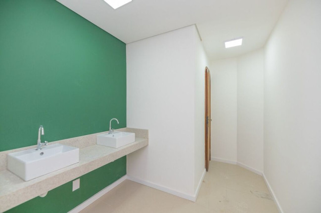 Imagem Cobertura com 6 Quartos à Venda, 554 m² em Santa Cecília - Porto Alegre Imagem Cobertura com 6 Quartos à Venda, 554 m² em Santa Cecília - Porto Alegre