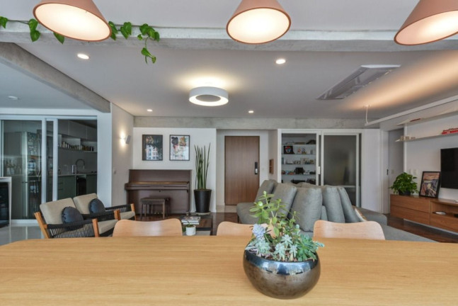 Imagem Imóvel com 3 Quartos à Venda, 178 m² em Vila Suzana - São Paulo Imagem Imóvel com 3 Quartos à Venda, 178 m² em Vila Suzana - São Paulo
