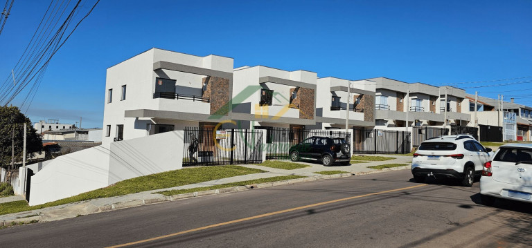 Imagem Sobrado com 3 Quartos à Venda, 111 m² em Bairro Alto - Curitiba Imagem Sobrado com 3 Quartos à Venda, 111 m² em Bairro Alto - Curitiba