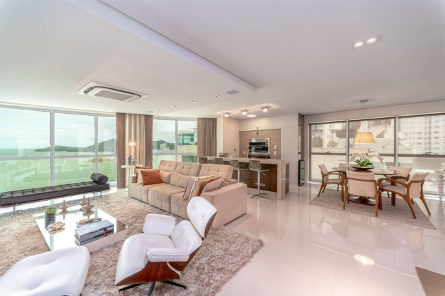 Apartamento com 4 Quartos à Venda, 287 m² em Centro - Balneário Camboriú