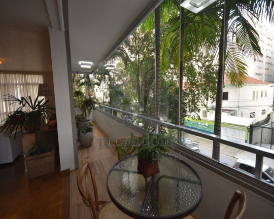 Imagem Apartamento com 3 Quartos à Venda, 192 m² em Higienópolis - São Paulo Imagem Apartamento com 3 Quartos à Venda, 192 m² em Higienópolis - São Paulo